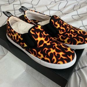 Love Moschino